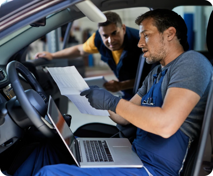 Mecánico revisar coche segunda mano | Revisario
